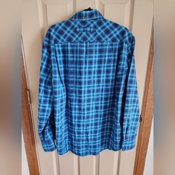 COPY - Duluth Trading Blue Striped Men's Button down Size L. - Picture 3 of 3